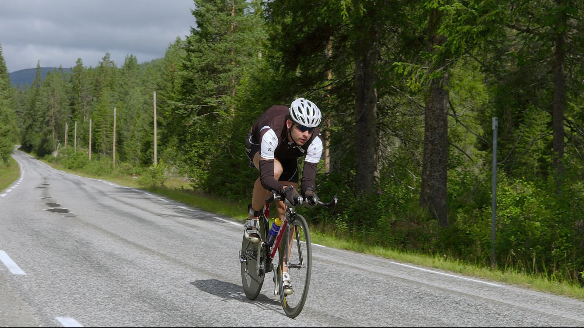 Ming迎来三赛季高光表现,巴黎圣日耳曼球迷沸腾!